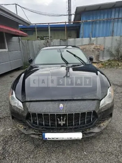 Photo 1 of 9: 2017 Maserati Quattroporte 350 — Korean insurance auction