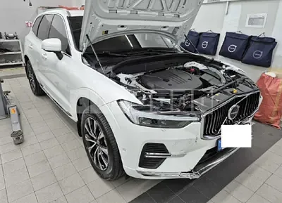Photo 1 of 29: 2025 Volvo XC60B5 AWD — Korean insurance auction
