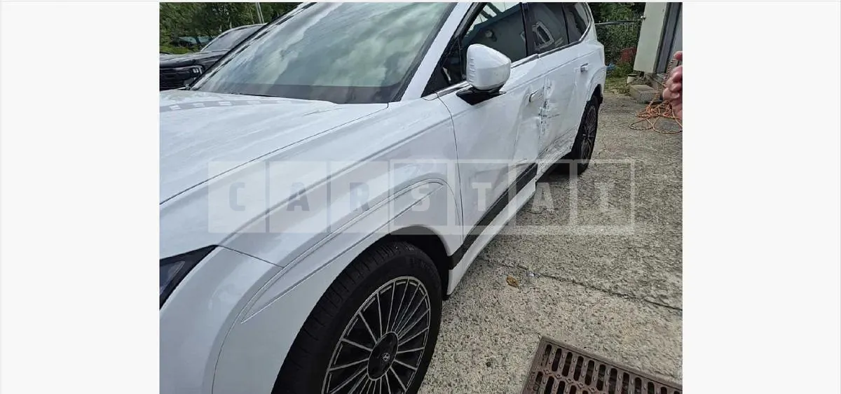 Photo 2 of 30: 2026 Hyundai IONIQ 9 6-Seater — Korean insurance auction