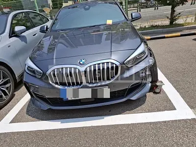 Photo 1 of 12: 2021 BMW 118d — Korean insurance auction