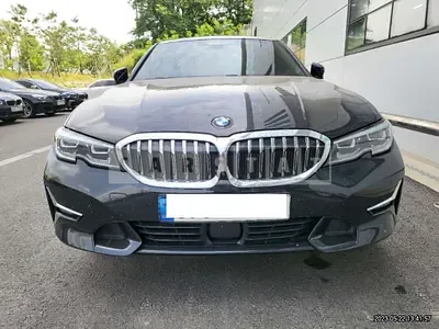 Photo 1 of 12: 2021 BMW 320d, VIN WBA5V5109MFK78818 — Korean insurance auction