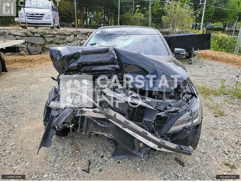 Photo 2 of 20: 2016 Genesis G80, VIN KMHGM41DDHU196371 — Korean insurance auction