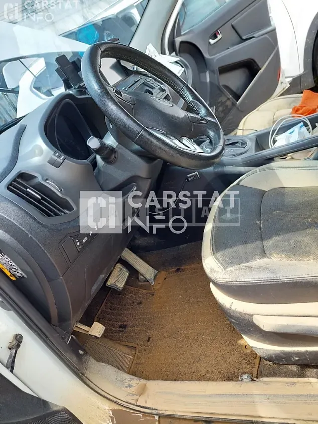 Photo 3 of 3: 2020 Hyundai Calm Santa Fe 2.2 — Korean insurance auction