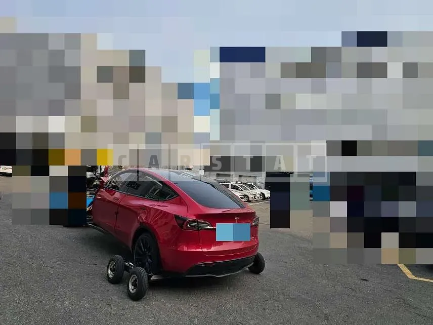 Photo 2 of 8: 2022 Tesla Model Y Long Range — Korean insurance auction