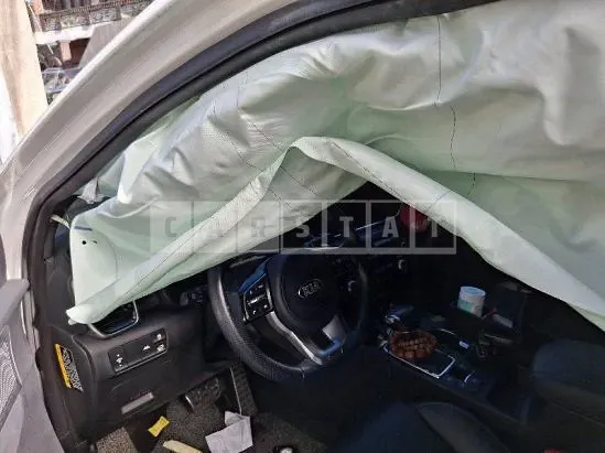 Photo 2 of 24: 2019 Kia Sportage, VIN KNAPR813BKK613163 — Korean insurance auction