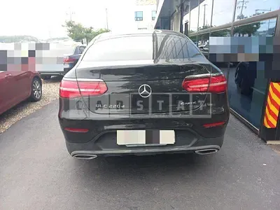 Photo 1 of 36: 2018 Mercedes-Benz GLC220 d 4Matic Coupe — Korean insurance auction