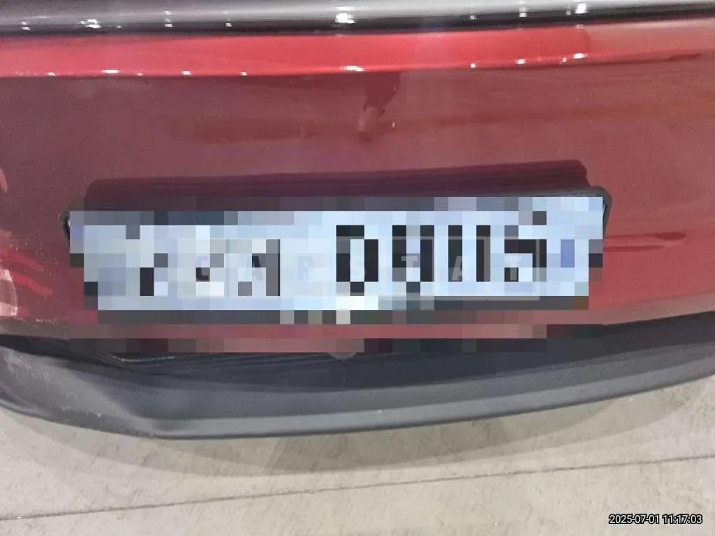 Photo 2 of 21: 2025 Tesla Model Y Long Range — Korean insurance auction