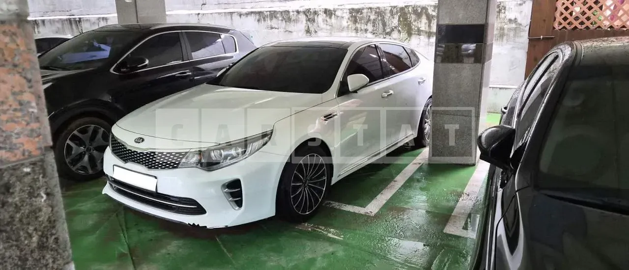 Photo 2 of 13: 2016 Kia K5, VIN KNAGU415GGA068096 — Korean insurance auction