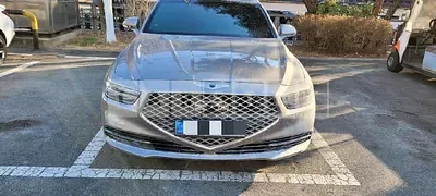 Photo 1 of 10: 2021 Genesis G90 3.8, VIN KMHG241DDMU088442 — Korean insurance auction