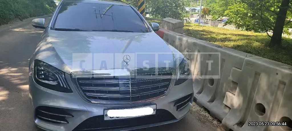 Photo 2 of 20: 2015 Mercedes-Benz S350 BlueTec 4Matic L, VIN WDDUG3DB1FA163579 — Korean insurance auction
