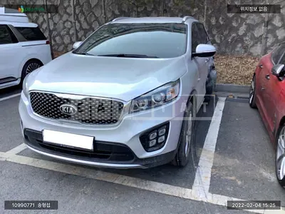 Photo 1 of 17: 2017 Kia Sorento, VIN KNAPS81ABHA337650 — Korean insurance auction