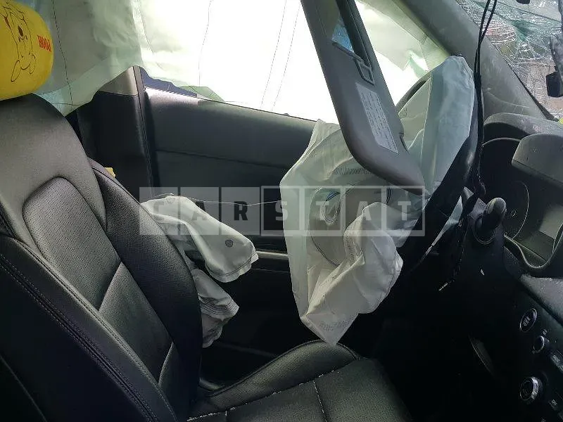 Photo 2 of 15: 2019 Kia Sportage 1.6, VIN KNAPL812GKK672325 — Korean insurance auction