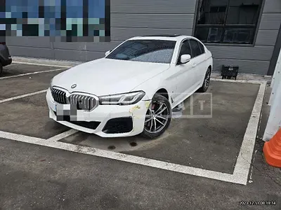 Photo 1 of 7: 2021 BMW 523d xDrive, VIN WBA31ES03MCF89800 — Korean insurance auction