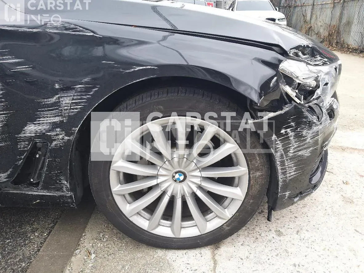 Photo 2 of 43: 2016 BMW 730Ld xDrive, VIN WBA7G6109GG679843 — Korean insurance auction