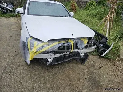 2023 Mercedes-Benz E220d 4Matic