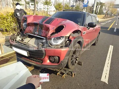 2019 Mini /Mini Cooper Clubman (17 18 19)