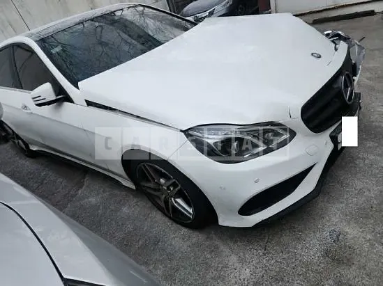Photo 2 of 10: 2016 Mercedes-Benz E350 BlueTec 4Matic — Korean insurance auction