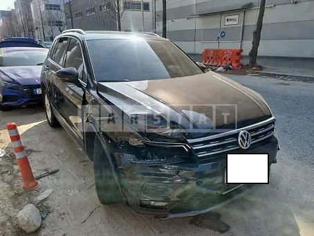 Photo 2 of 29: 2020 Volkswagen Tiguan 2.0 TDI 4MOTION, VIN WVGZZZ5NZLW874604 — Korean insurance auction