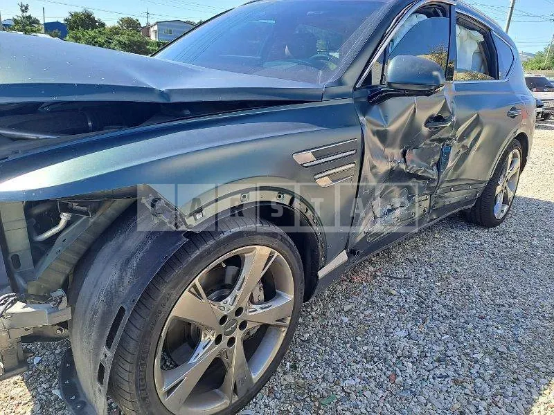 Photo 2 of 11: 2021 Genesis GV80, VIN KMTHC81CDMU067910 — Korean insurance auction