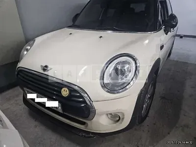 2018 BMW MINI Cooper D five-door