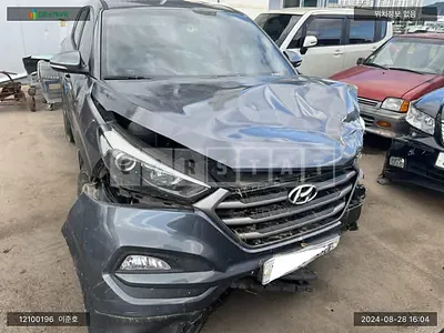 Photo 1 of 11: 2015 Hyundai Tucson, VIN KMHJ281AAGU007993 — Korean insurance auction
