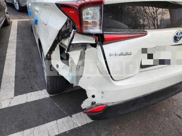 Photo 2 of 14: 2019 Toyota Prius 2WD, VIN JTDKARFU8K3080301 — Korean insurance auction