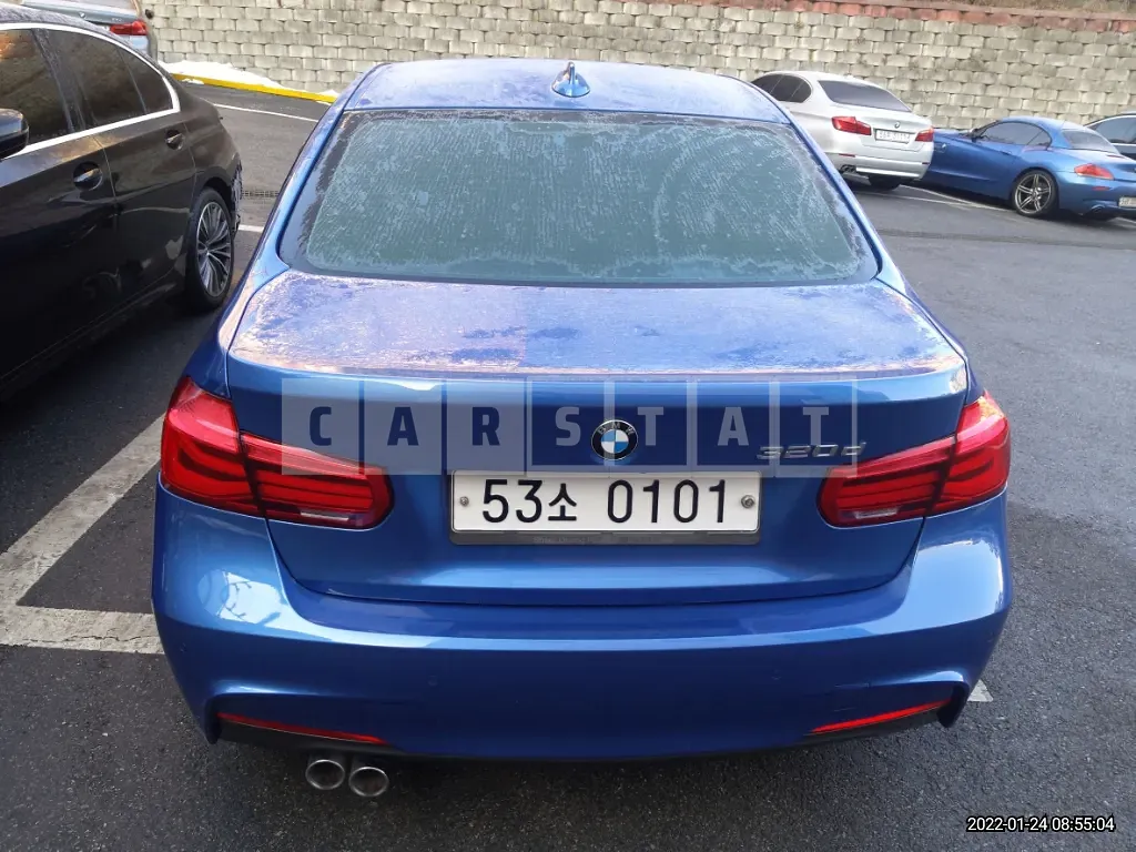 Photo 2 of 19: 2016 BMW 320d, VIN WBA8C5106GK642420 — Korean insurance auction