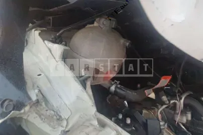 Photo 2 of 26: 2021 Kia Carnival, VIN KNANB81BBMS037266 — Korean insurance auction