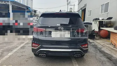 Photo 1 of 26: 2018 Hyundai Santa Fe TM 2.2 — Korean insurance auction