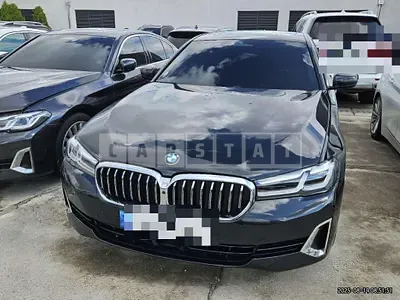 Photo 1 of 36: 2023 BMW 520i — Korean insurance auction