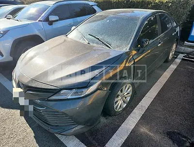 Photo 1 of 10: 2020 Toyota Camry Hybrid LE — Korean insurance auction