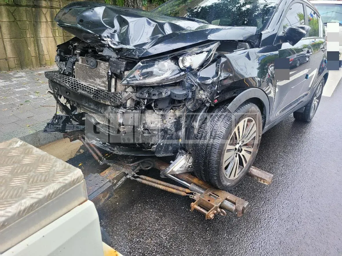Photo 2 of 9: 2015 Kia Sportage R, VIN KNAPC813BFK784914 — Korean insurance auction