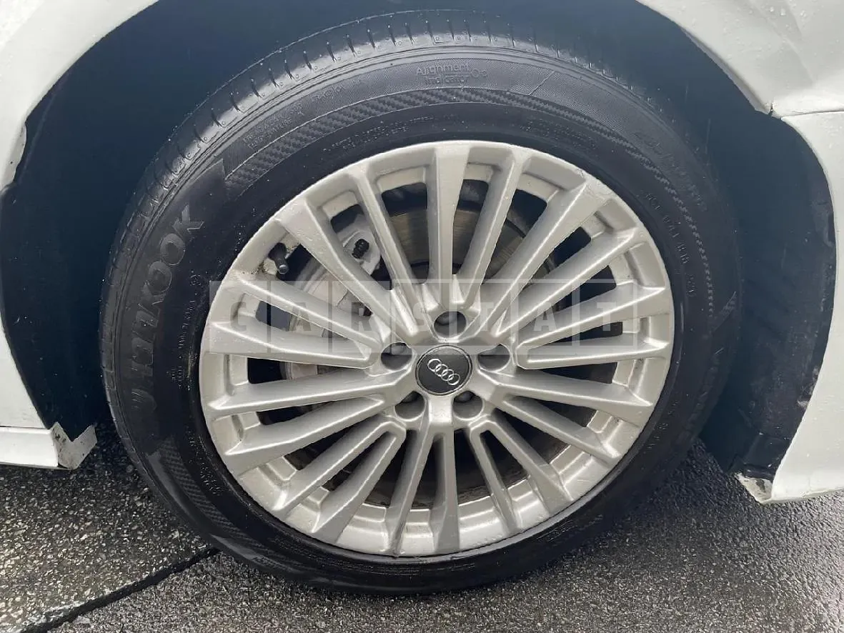 Photo 2 of 6: 2020 Audi (parts) A6 40 TDI Light And Others — Korean insurance auction