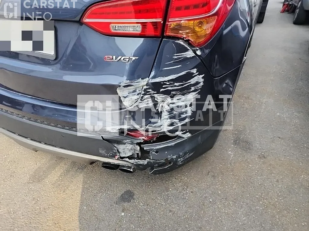 Photo 2 of 81: 2014 Hyundai Santa Fe 2.0 — Korean insurance auction