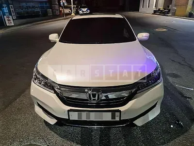 Photo 1 of 10: 2017 Honda Accord Hybrid — Korean insurance auction