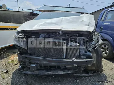 Photo 1 of 15: 2019 Kia Carnival — Korean insurance auction