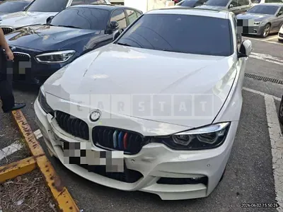 Photo 1 of 10: 2018 BMW 330i — Korean insurance auction