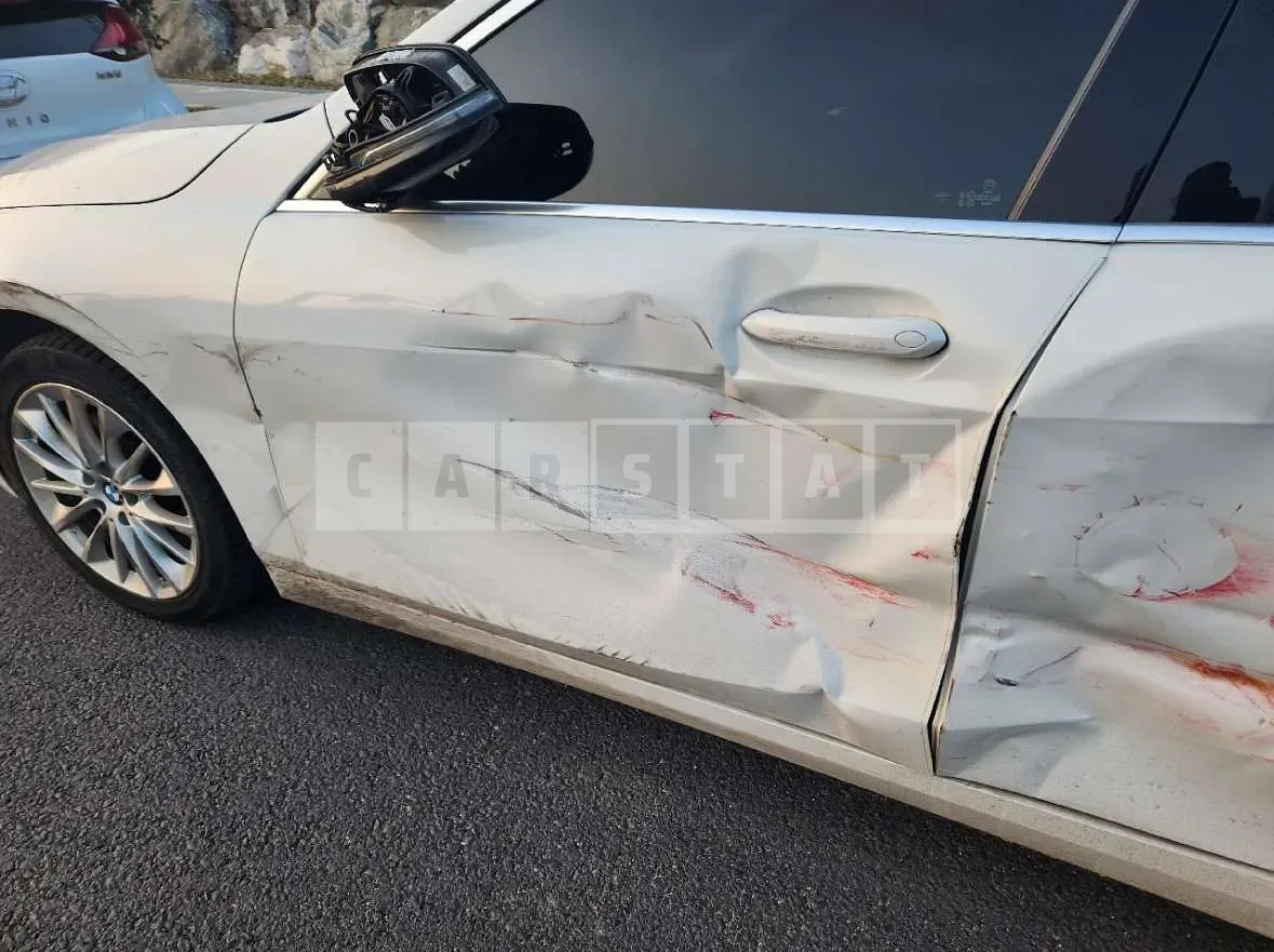 Photo 2 of 24: 2021 BMW 118d, VIN WBA7M9101M5S97775 — Korean insurance auction