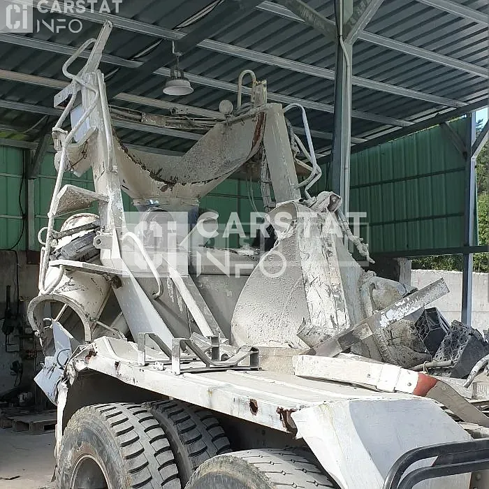 Photo 2 of 5: 2015 BMW Concrete Mix — Korean insurance auction