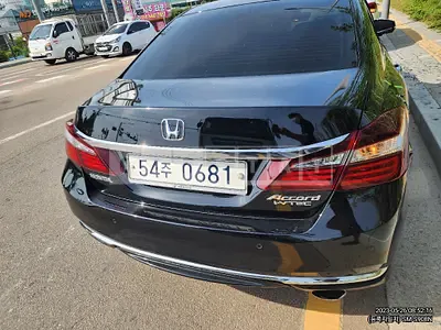Photo 1 of 13: 2016 Honda Accord 2.4, VIN 1HGCR2680GA511529 — Korean insurance auction