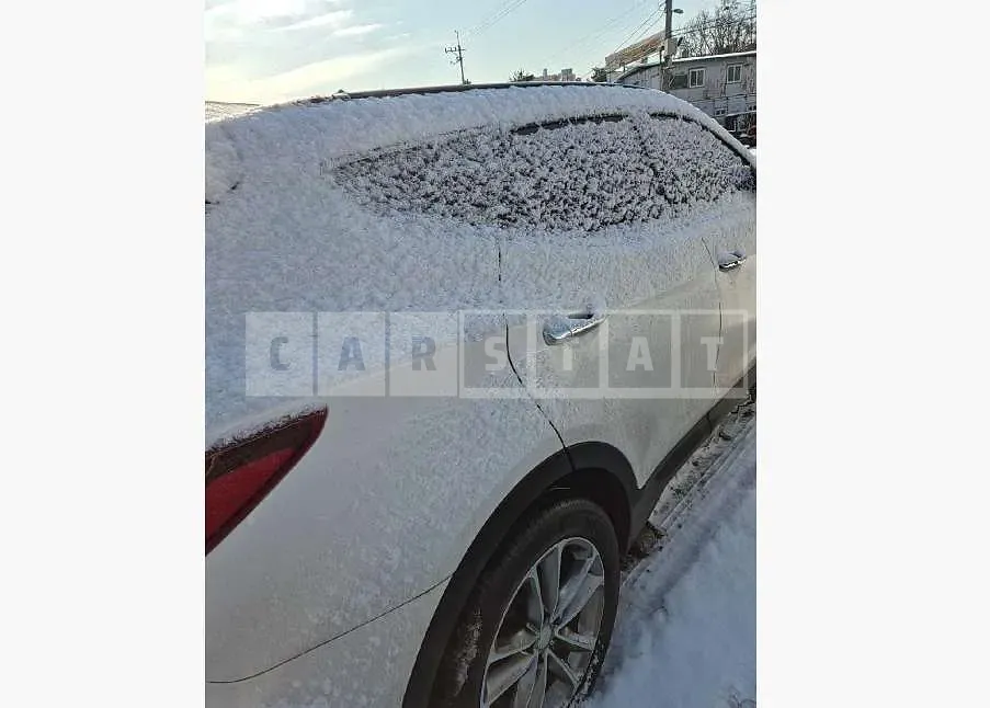 Photo 2 of 38: 2015 Hyundai Santa Fe DM — Korean insurance auction