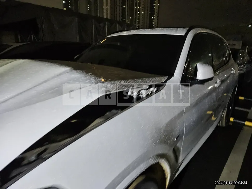 Photo 2 of 21: 2020 BMW X3 xDrive20d M Sport Packa, VIN WBAUZ3109L9C88091 — Korean insurance auction