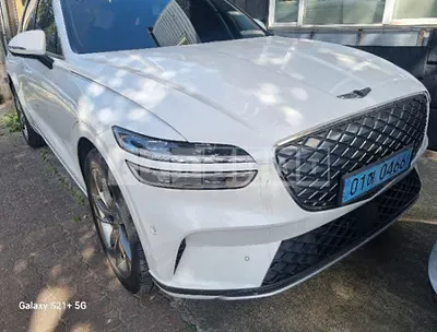 Photo 1 of 11: 2022 Genesis Hyundai GV70, VIN KMTMA811PNU002302 — Korean insurance auction
