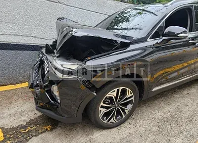 Photo 1 of 10: 2019 Hyundai Santa Fe, VIN KMHS381BBKU103988 — Korean insurance auction