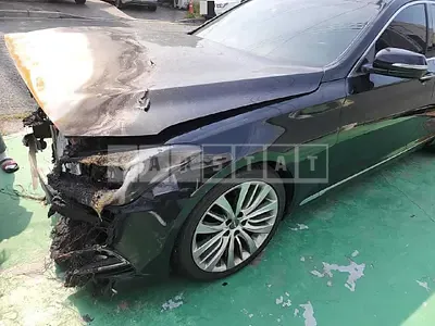Photo 1 of 27: 2015 Genesis Dh — Korean insurance auction
