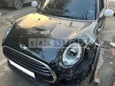 Photo 1 of 18: 2015 MINI Cooper D Five-Door, VIN WMWXT3109F2B75608 — Korean insurance auction