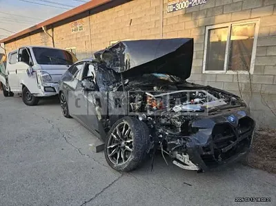 2024 BMW i4 M50