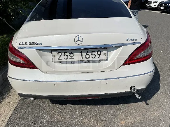 Photo 2 of 8: 2016 Mercedes-Benz CLS250d 4Matic, VIN WDDLJ9HB7GA169821 — Korean insurance auction