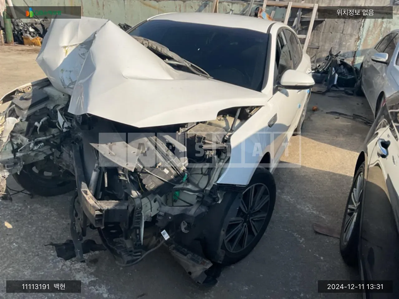 Photo 2 of 8: 2018 Kia K5, VIN KNAGT411BKA268700 — Korean insurance auction
