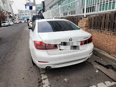 Photo 1 of 17: 2018 BMW 520d, VIN WBAJC3108JDB28816 — Korean insurance auction